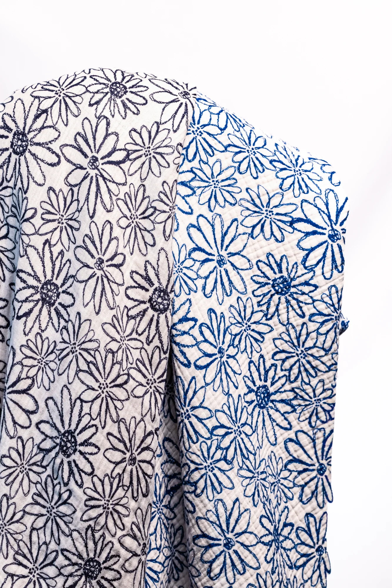 Premium Cotton BLANKET-Blooming Blue Flowers